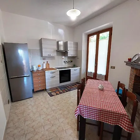 Casa Bibi-montepulciano-5 Posti * Montepulciano Stazione